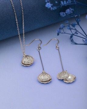 women sterling silver chain with pendant & drop earrings set