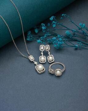 women sterling silver stone-studded jewellery set