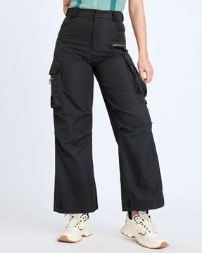 women straight fit cargo pants with insert pockets