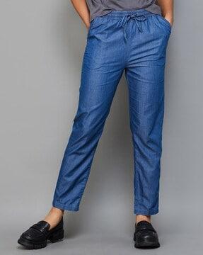 women straight fit flat-front trousers