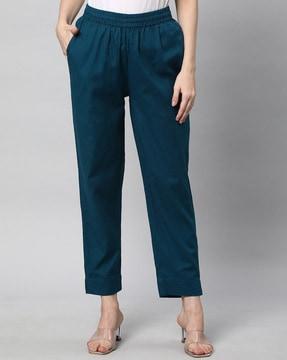 women straight fit pants with insert pocket