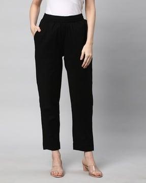 women straight fit pants with insert pocket
