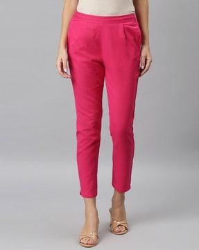 women straight fit pants with insert pockets