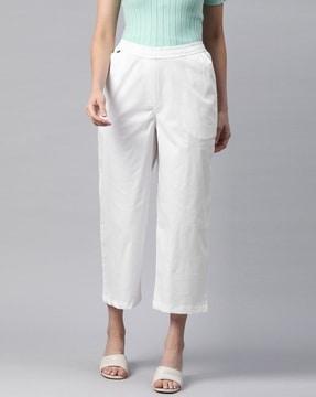 women straight fit pants with insert pockets