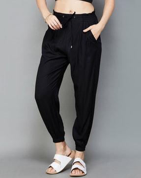 women straight fit pleated pants