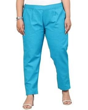 women straight fit pleated trousers with slip pockets