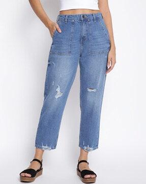 women straight jeans with 5 pocket styling