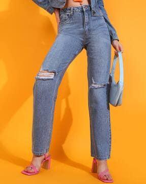 women straight jeans with insert pockets