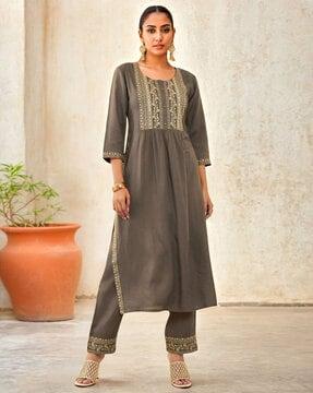 women straight kurta set & dupatta with embroidery