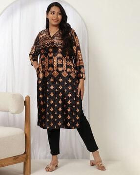 women straight kurta with 3/4th sleeves