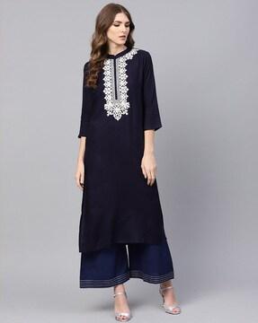 women straight kurta with embroidery yoke