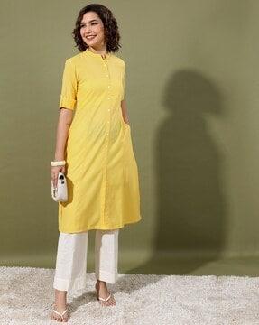 women straight kurta with insert pocket