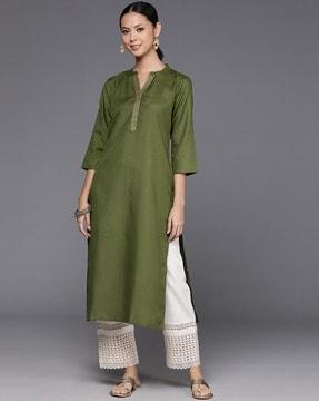 women straight kurta with mandarin collar