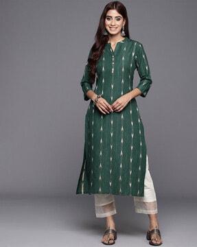 women straight kurta with mandarin collar