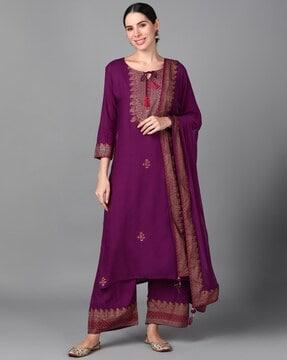 women straight kurta with pants & dupatta set