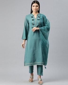 women straight kurta with pants & dupatta