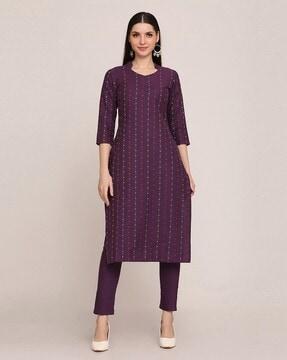 women straight kurta with pants