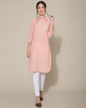 women straight kurta with spread collar