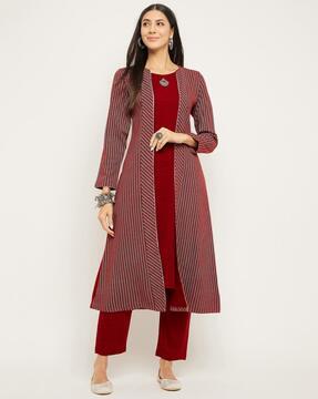 women striped a-line kurta with pants