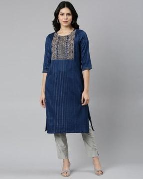 women striped a-line kurta