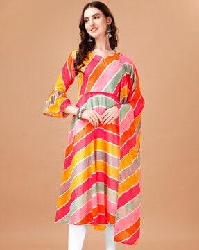 women striped anarkali kurta