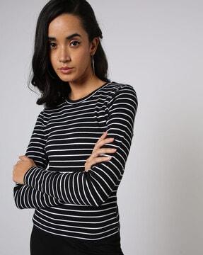 women striped crew-neck t-shirt