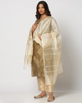 women striped dupatta with tassels