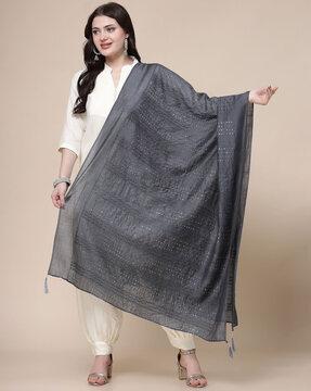 women striped dupatta with tassels