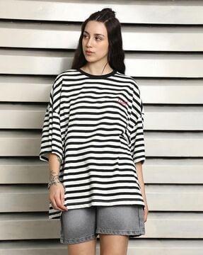 women striped oversized round-neck t-shirt