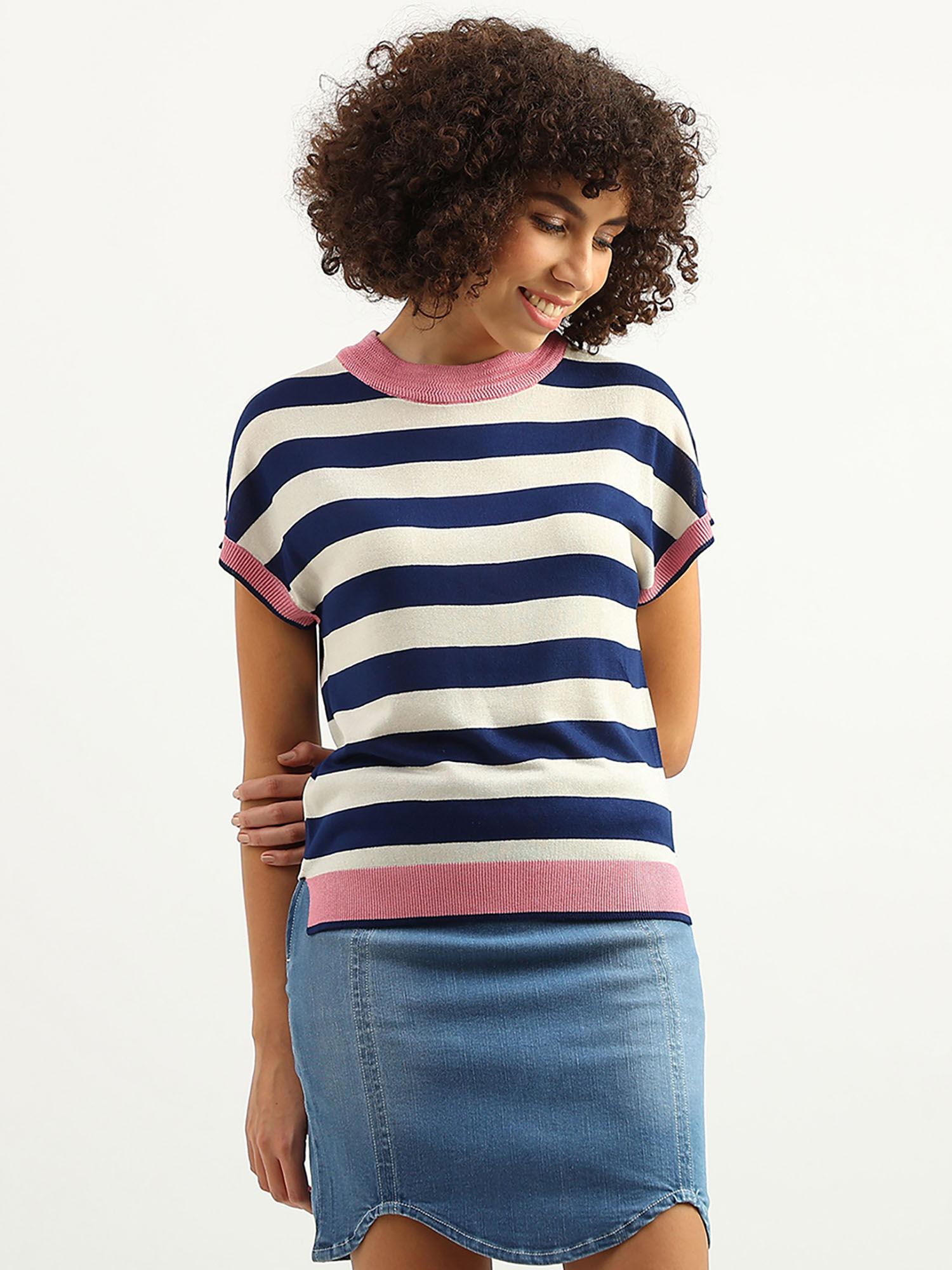 women striped round neck blue top