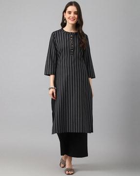 women striped round-neck straight kurta