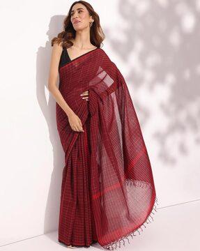 women striped saree with contrast border