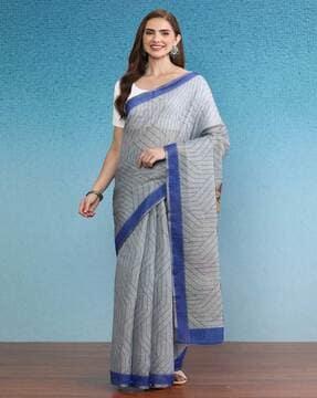 women striped saree with contrast border