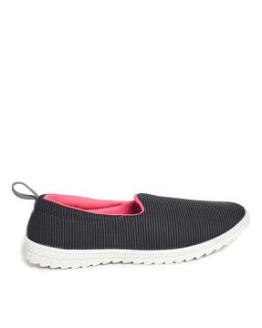 women striped slip-on shoes