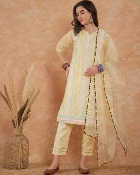 women striped straight kurta set