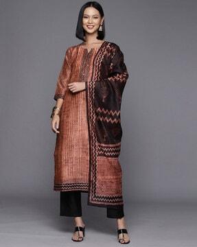 women striped straight kurta with pants & dupatta