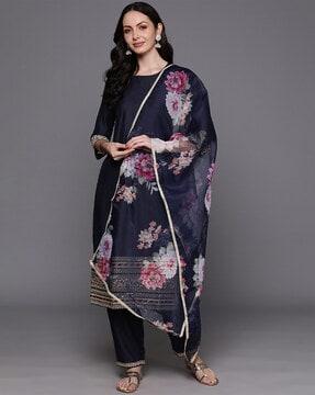 women striped straight kurta with pants & dupatta