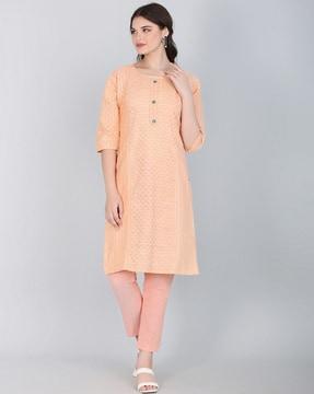 women striped straight kurta with pants