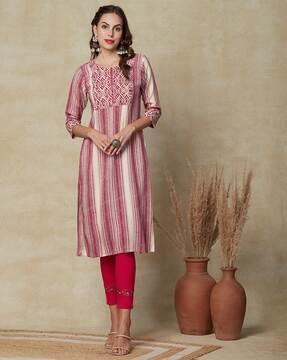 women striped straight kurta