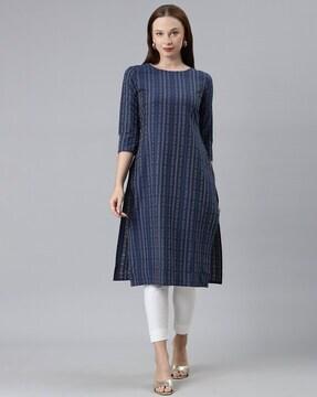 women striped straight kurta