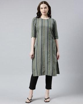 women striped straight kurta