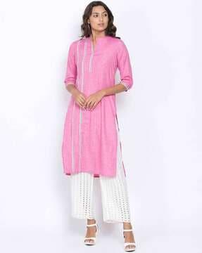 women striped straight kurta