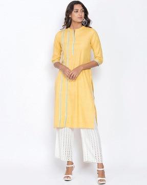 women striped straight kurta