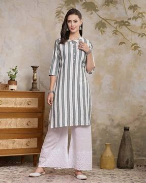 women striped straight kurta