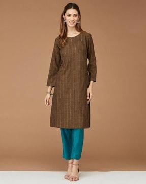 women striped straight kurta