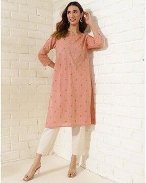 women striped straight kurta