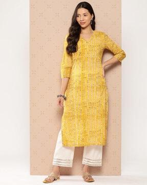 women striped v-neck straight kurta