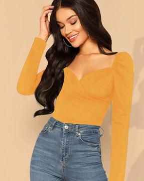 women sweetheart-neck top with puff sleeves