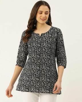 women tailored fit printed tunic