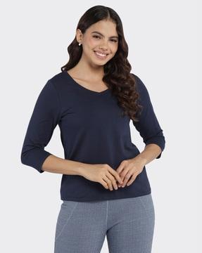 women tailored fit v-neck t-shirt